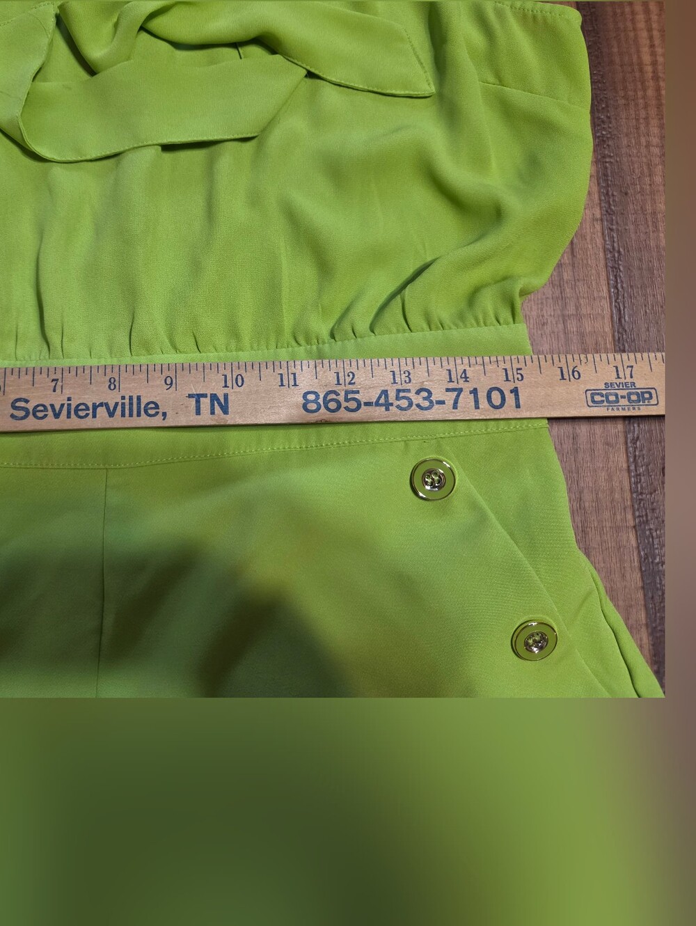 New York & Co. Lime Green Sleeveless Romper with Partial Open Back. Sz M - Picture 6 of 12